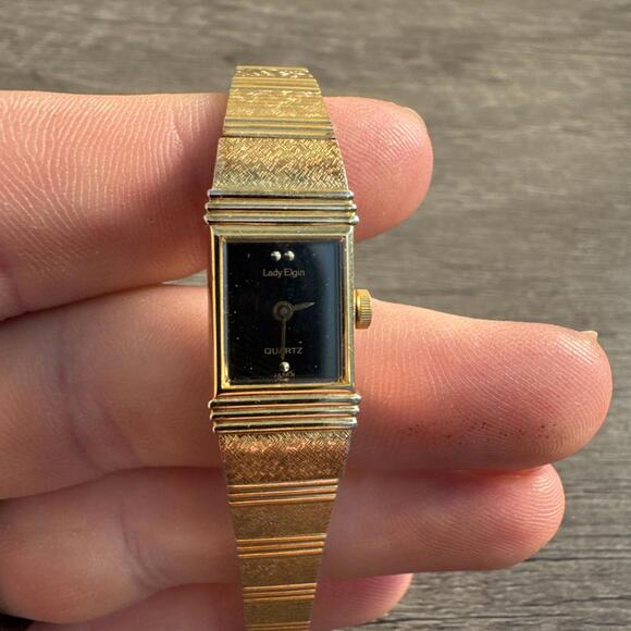 Vintage Lady Elgin Watch gold tone Tank Black Dial Stainless Steel - Picture 1 of 5